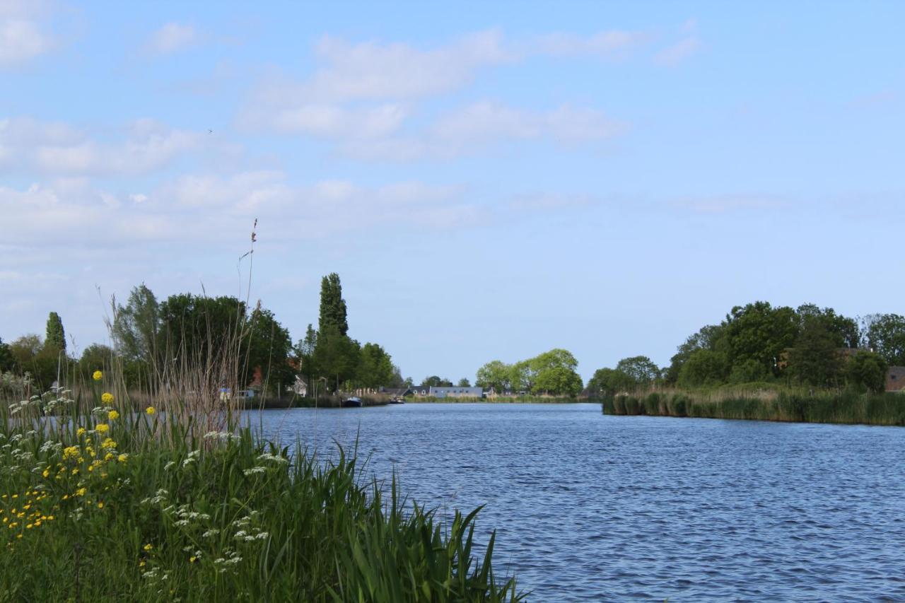 Guesthouse At The Amstel River With 2Br 2Ba And Garden Άμστελβεεν Εξωτερικό φωτογραφία